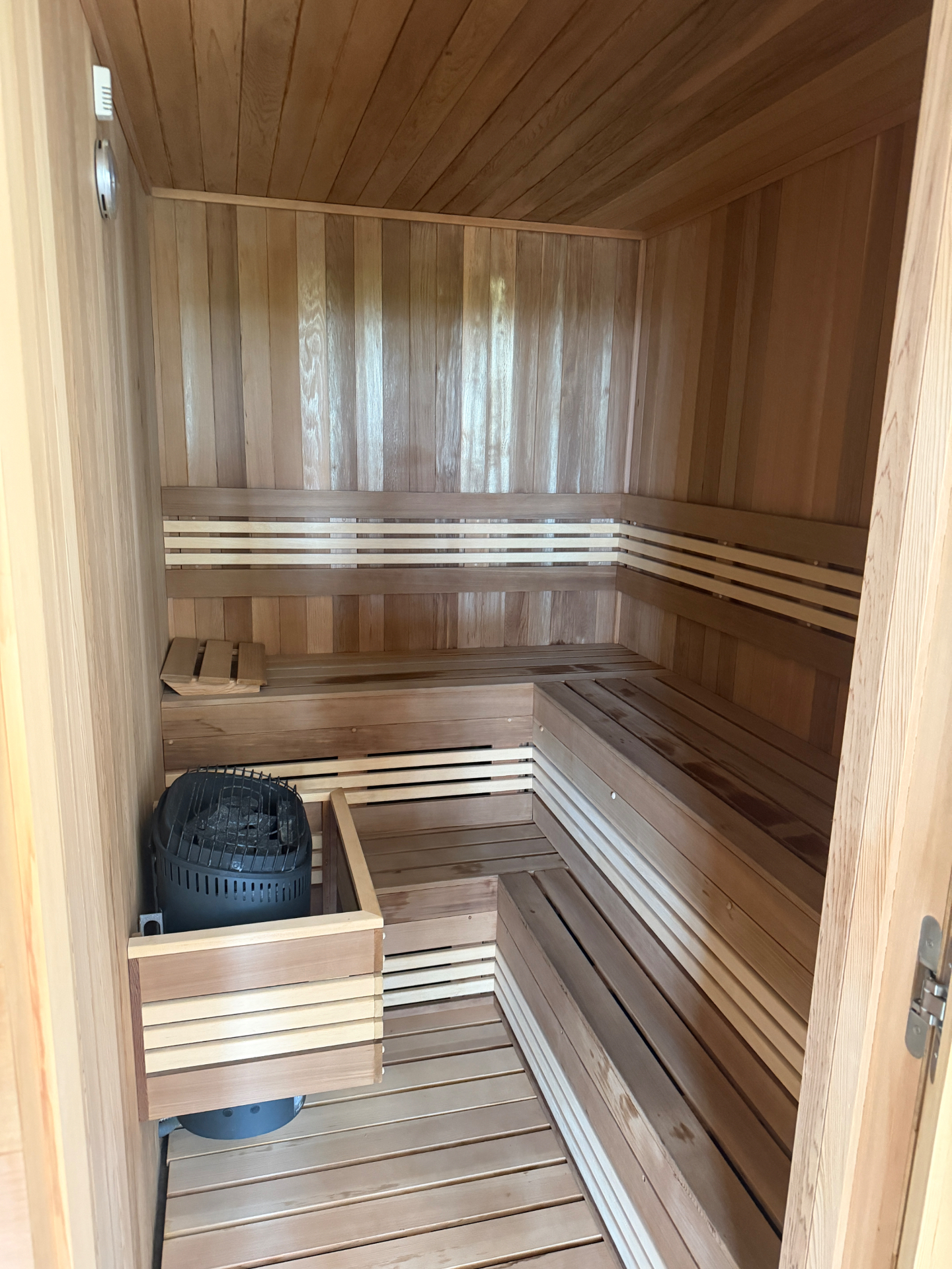Custom cedar sauna refresh in Manhattan Beach — after