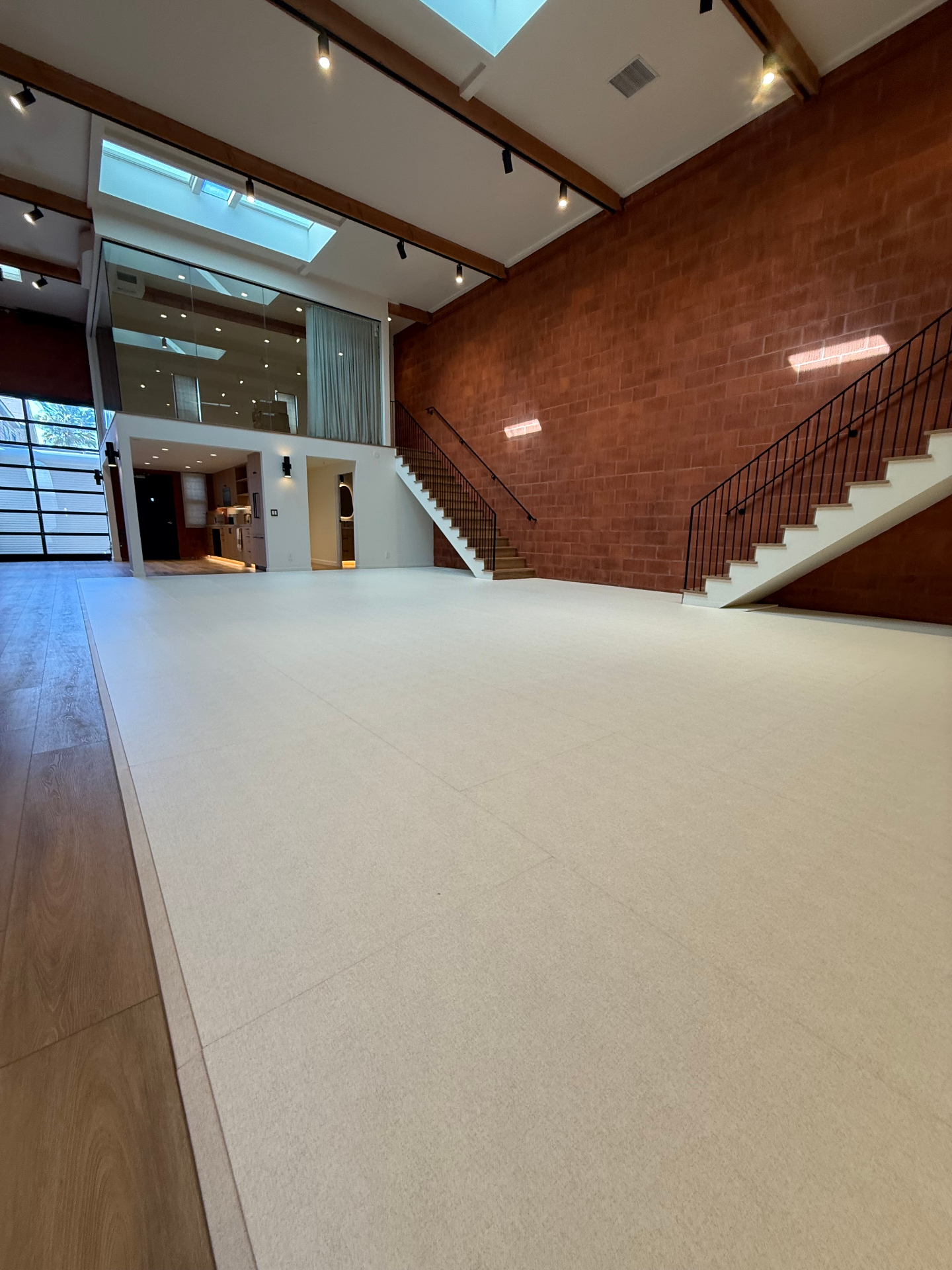 Amazfit Venice studio with Matnificent flooring